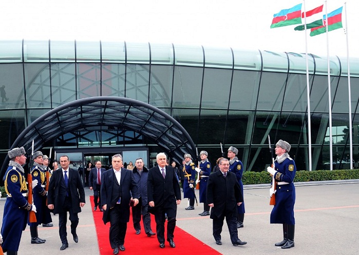 Le Premier ministre hongrois termine sa visite officielle en Azerbaïdjan